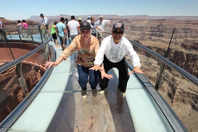 Small Group Grand Canyon, Hoover Dam and 7 Magic Mountains Tour - Hoover Dam: Worth It, Without the Museum-Maze Feel