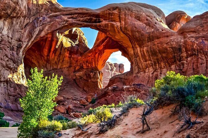 Small Group Hoover Dam Bridge Walk + Red Rock Canyon Combo Tour - Getting Oriented at Red Rock Canyon (Before You Take Photos)